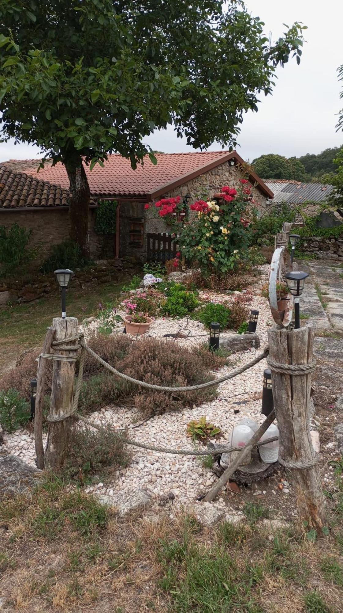 A Brava Villa Sas de Penelas Luaran gambar