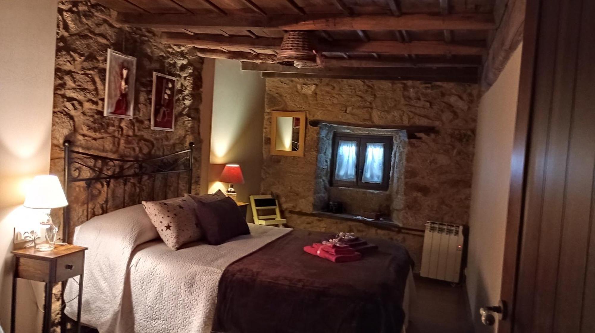 A Brava Villa Sas de Penelas Luaran gambar